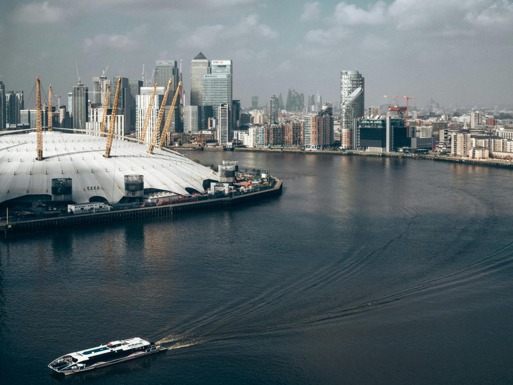 Urban Serenity 2-bedroom By Canary Wharf Appartement *